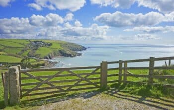 A walk looking over Talland Bay between Looe and Polperro